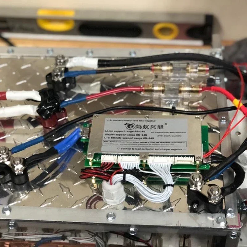 Placa de Protección y Equilibr - Smart Bms 24S 200A Bluetooth Lifepo4 reseña y precio
